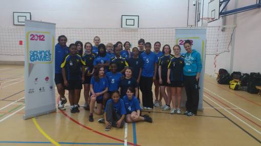 Wandsworth Girls Volleyball finalist Graveney & So